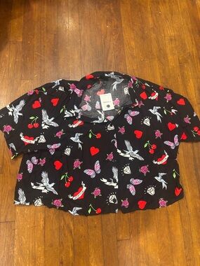 Forever 21 Black Button-Down Shirt with Red Hearts & Pink Roses